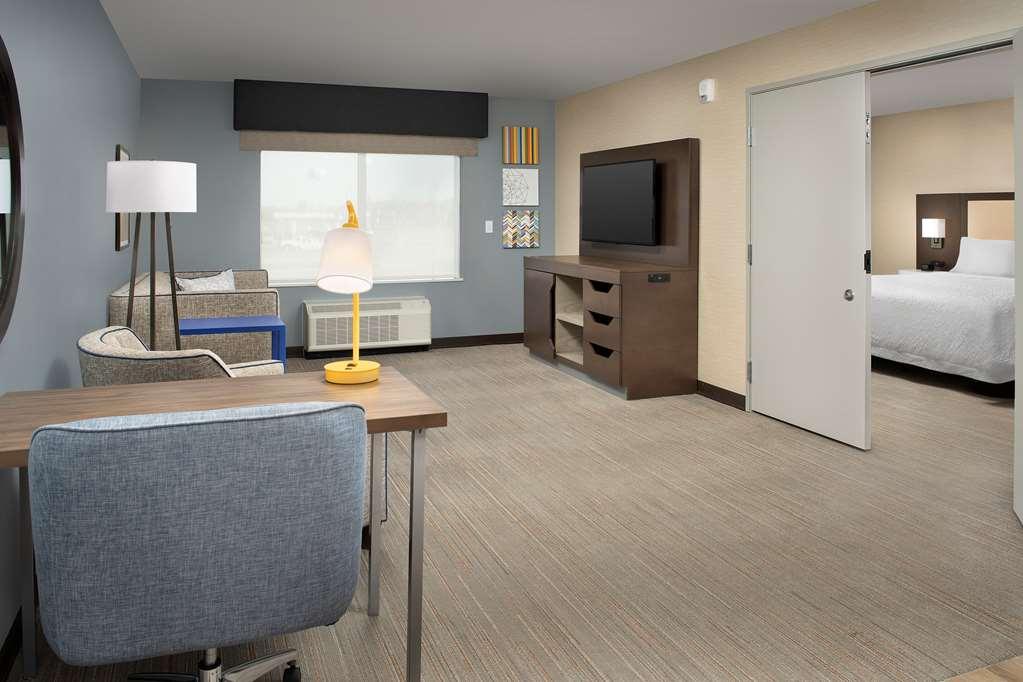 Hampton Inn Warroad Δωμάτιο φωτογραφία